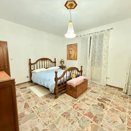 Dalla Tibi Casa de hóspedes 3*